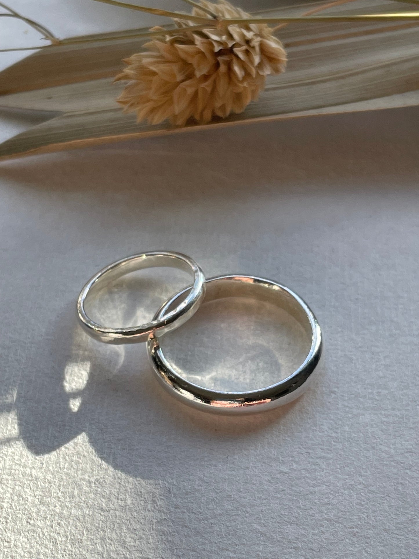 Hammered Thin D Shape Ring-Band