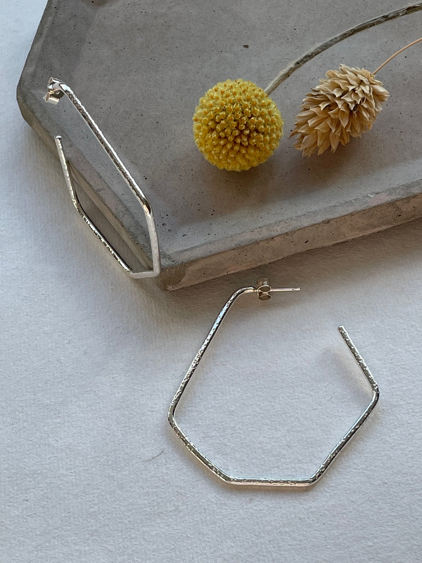 Hexagonal Hoops