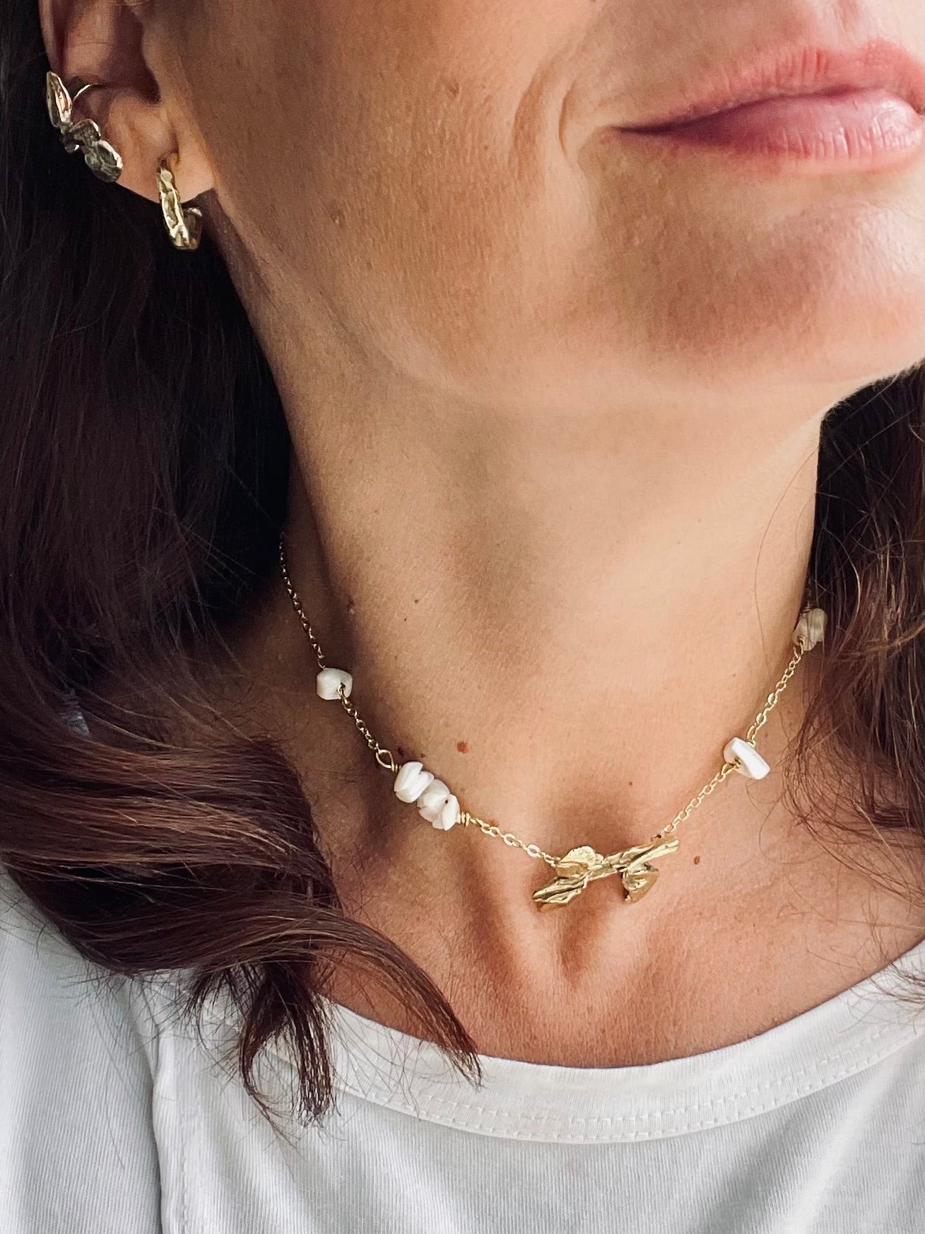 String of Hearts Short-Necklace
